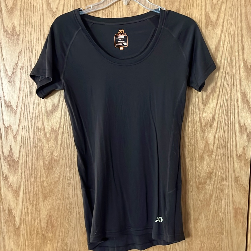 Women’s FirstLite Aerowool base layer shirt